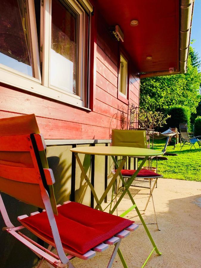 Le Cabanon De Chessy Bed and Breakfast Exteriör bild