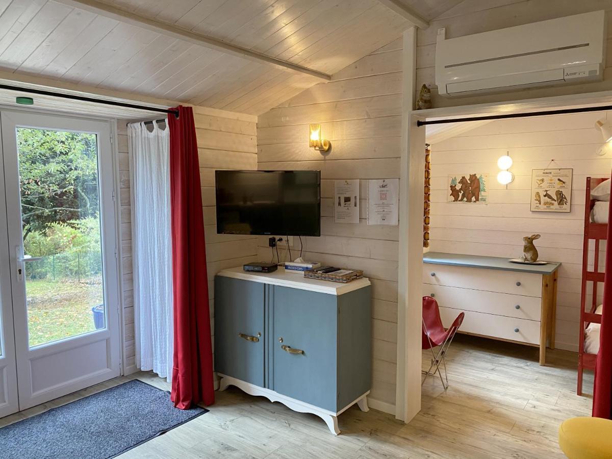 Le Cabanon De Chessy Bed and Breakfast Exteriör bild
